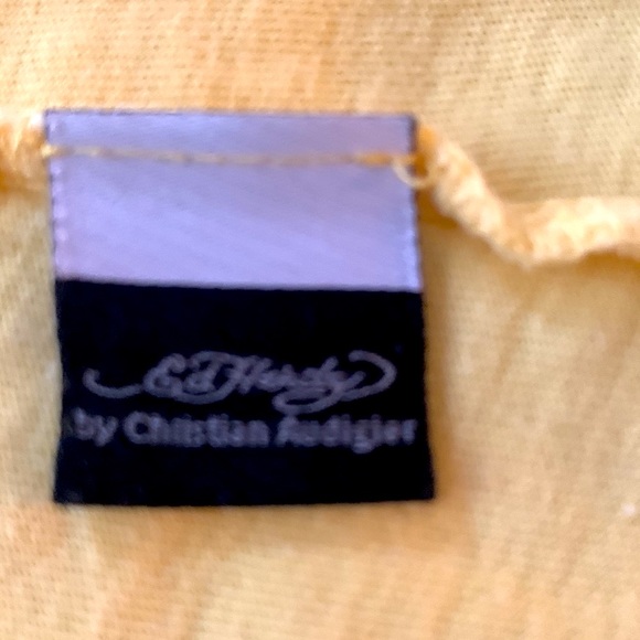 2for$15 bundle Ed Hardy gently worn yellow Tshirt with cross detail - Picture 6 of 6